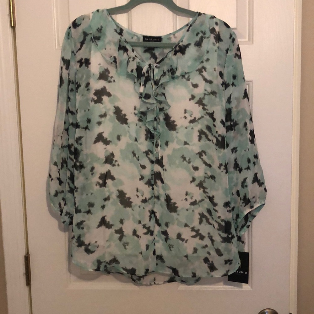 IN Studio Plus Size 3x Blouse with Inside Cami